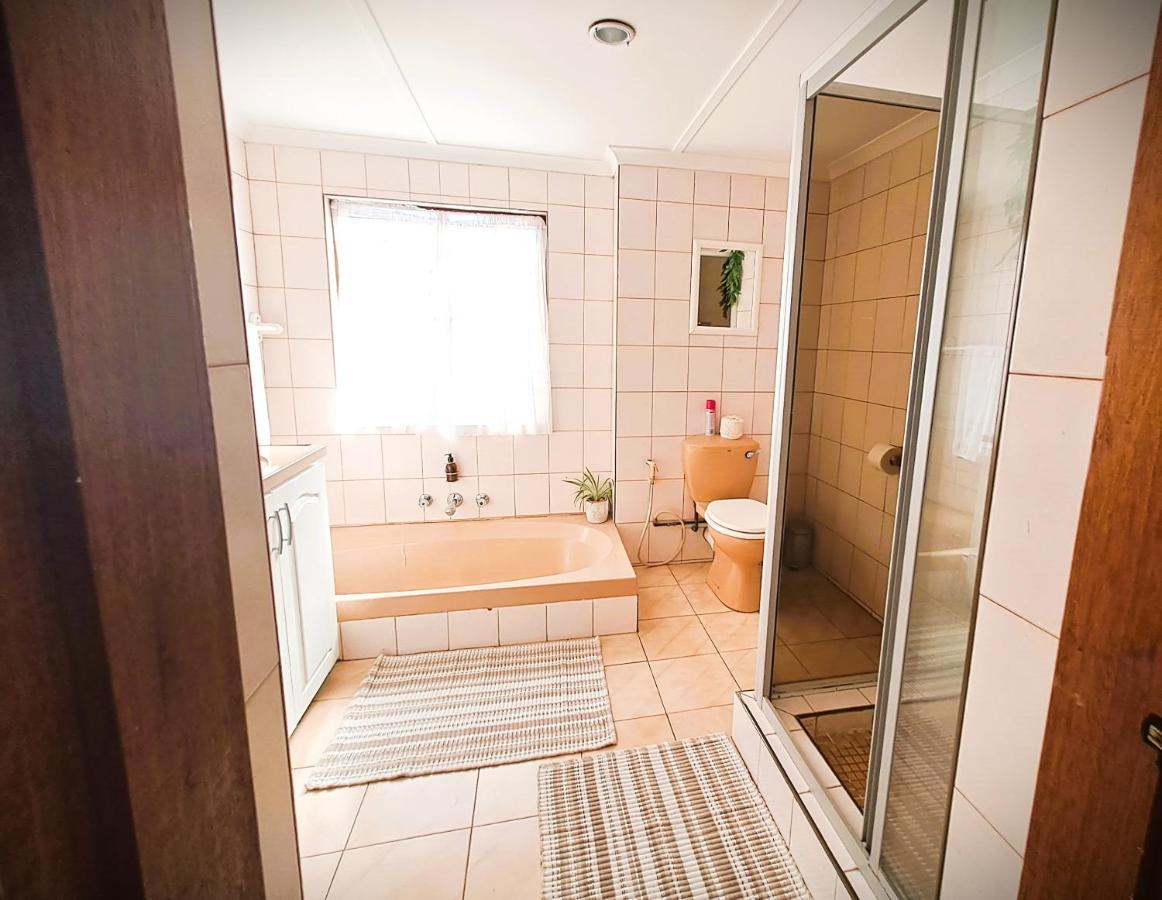Old Mill Guest House Дърбан Екстериор снимка